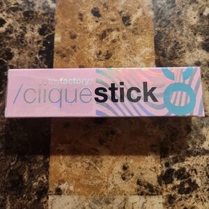 Toyfactory Clique Stick Eyeshadow Crayon in color Fantasy Sealed in Box
